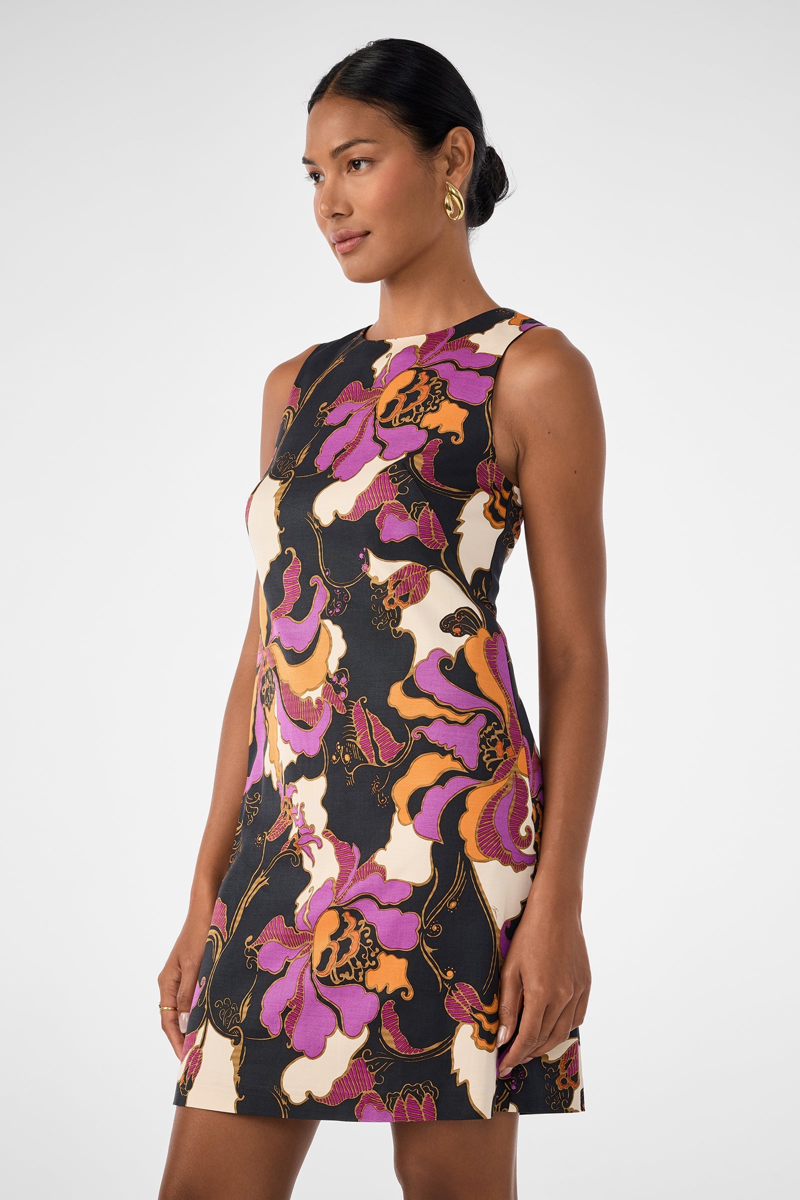 Addy Sleeveless Shift Dress