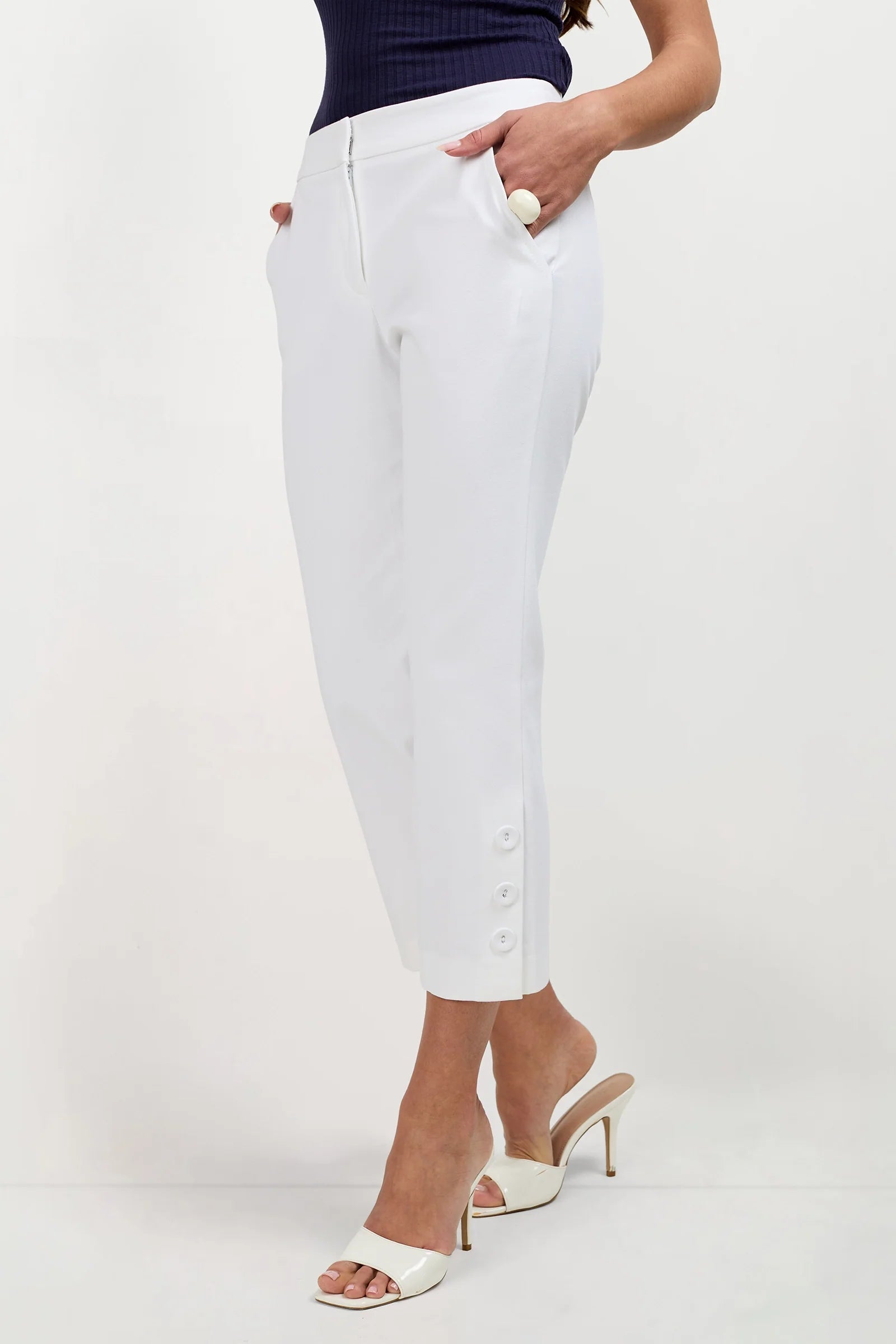 Ore Button-Hem Cropped Pant
