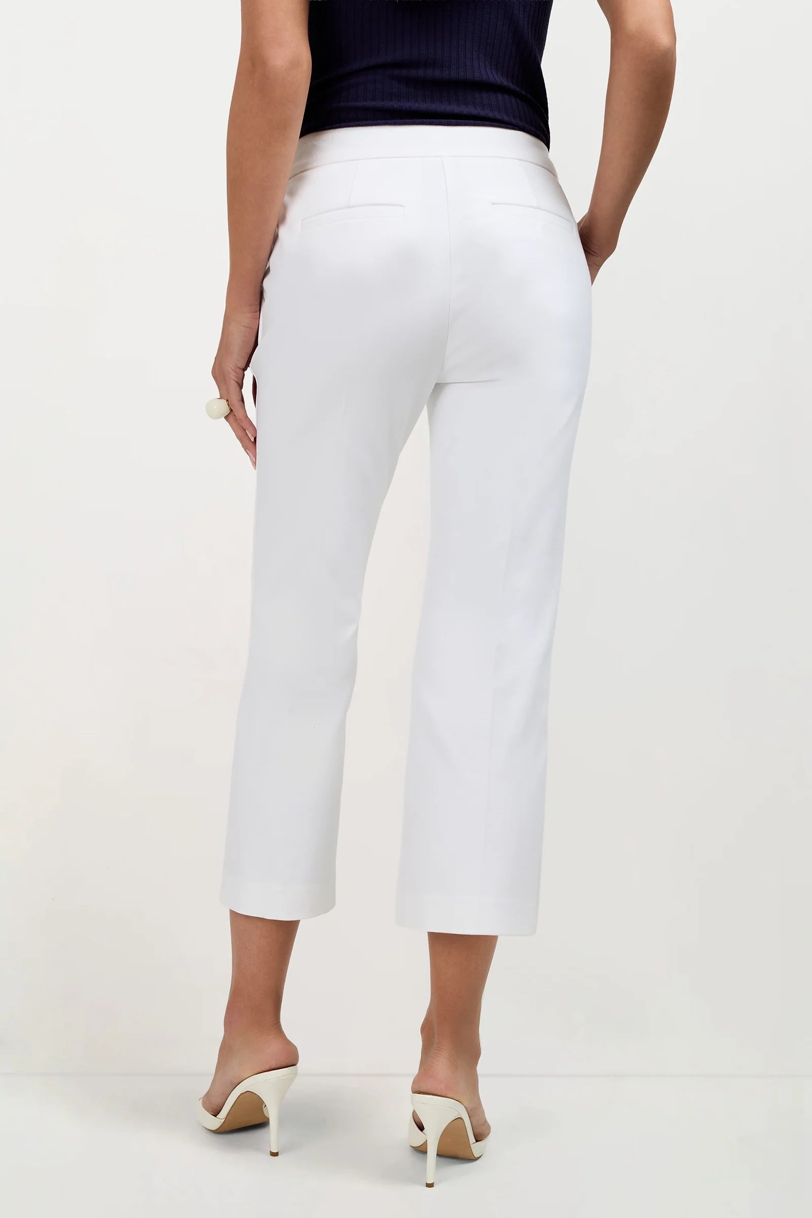 Ore Button-Hem Cropped Pant