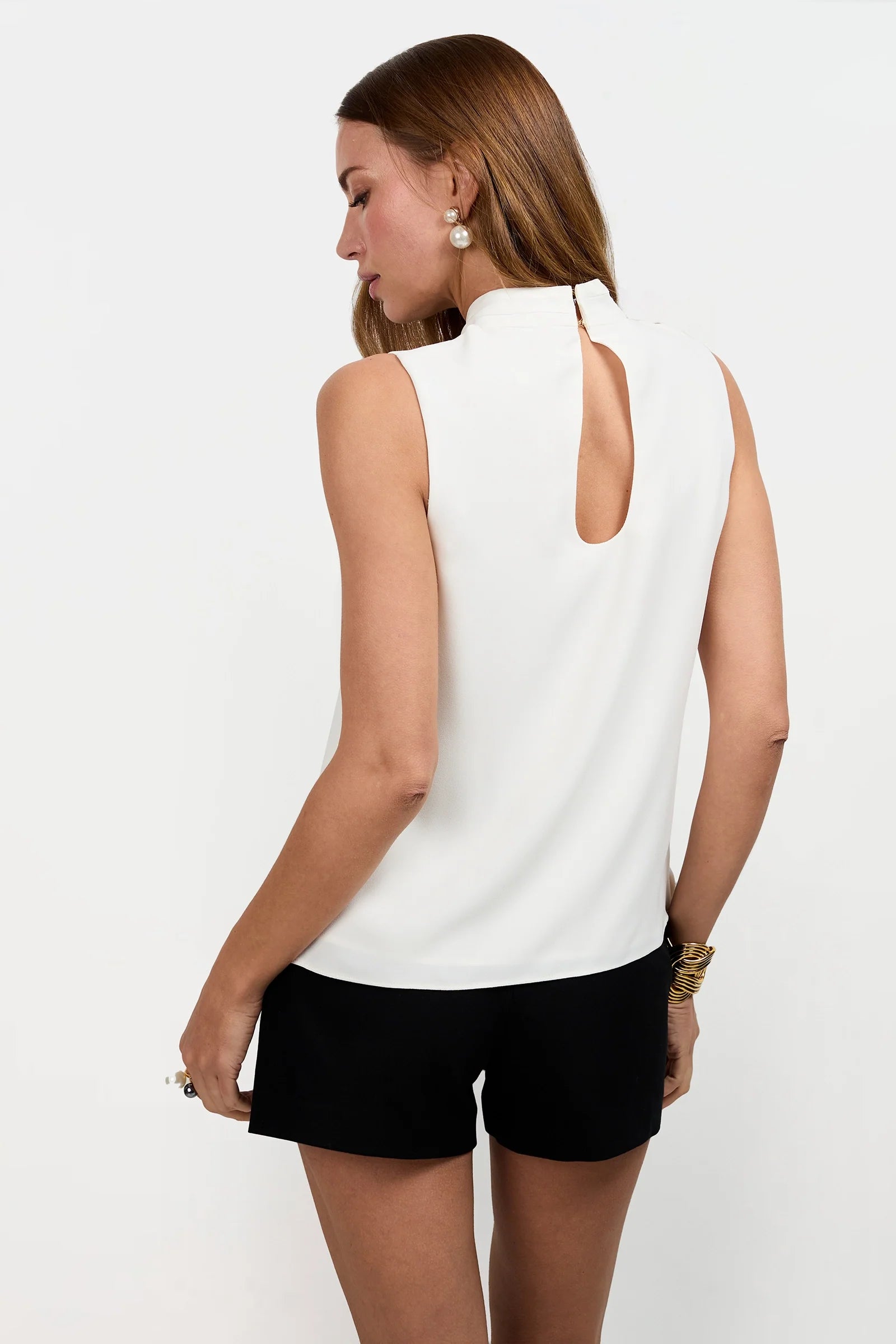 Magni Cross-Neck Top