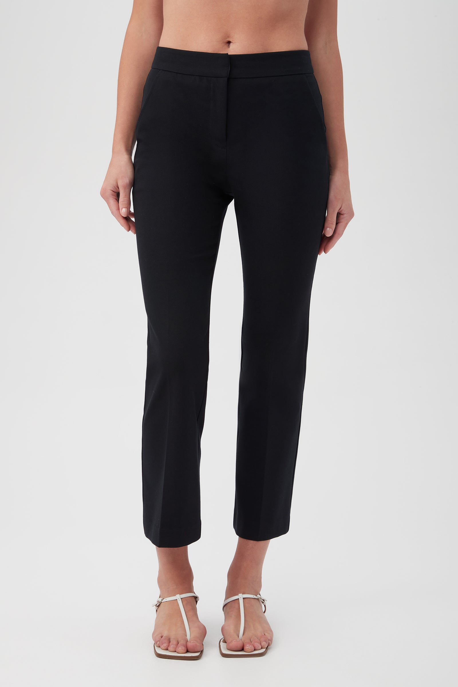 Lulu Pant