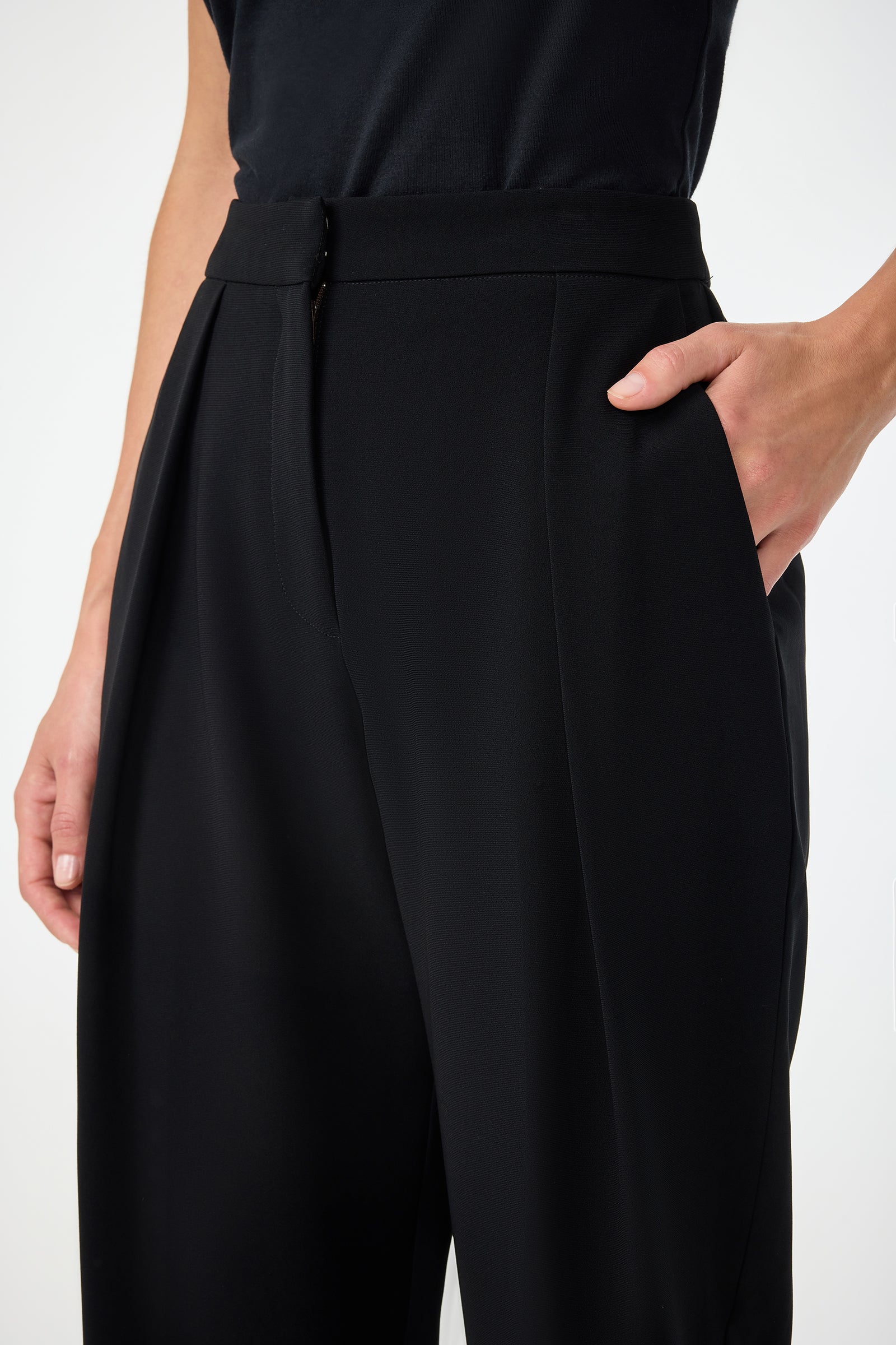 Larch Tailored Cropped Pant