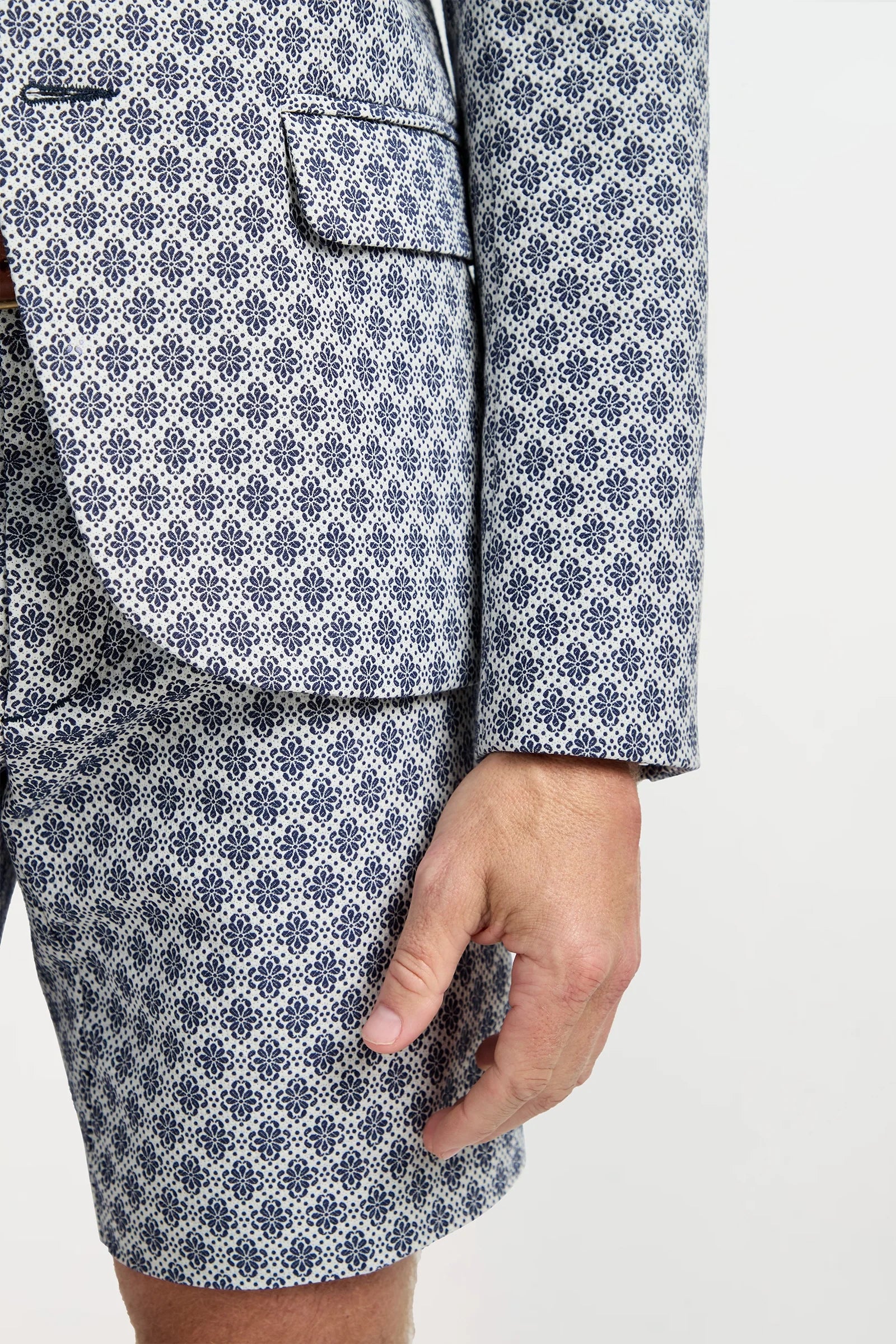 Thurston Blazer - Daisy Jacquard