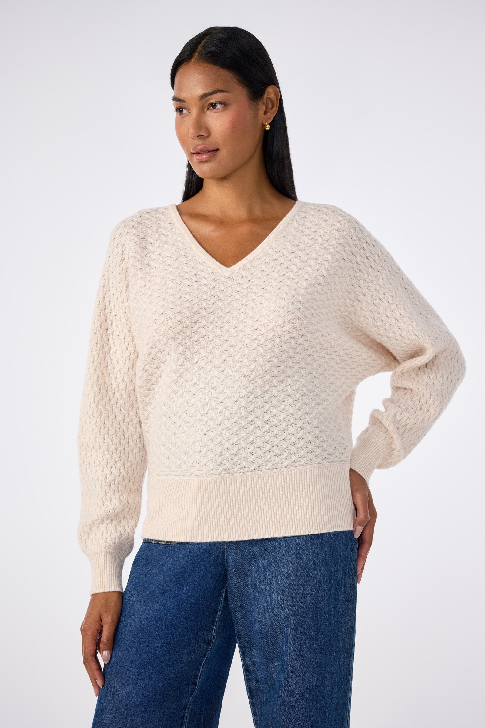 Lima V-Neck Pullover