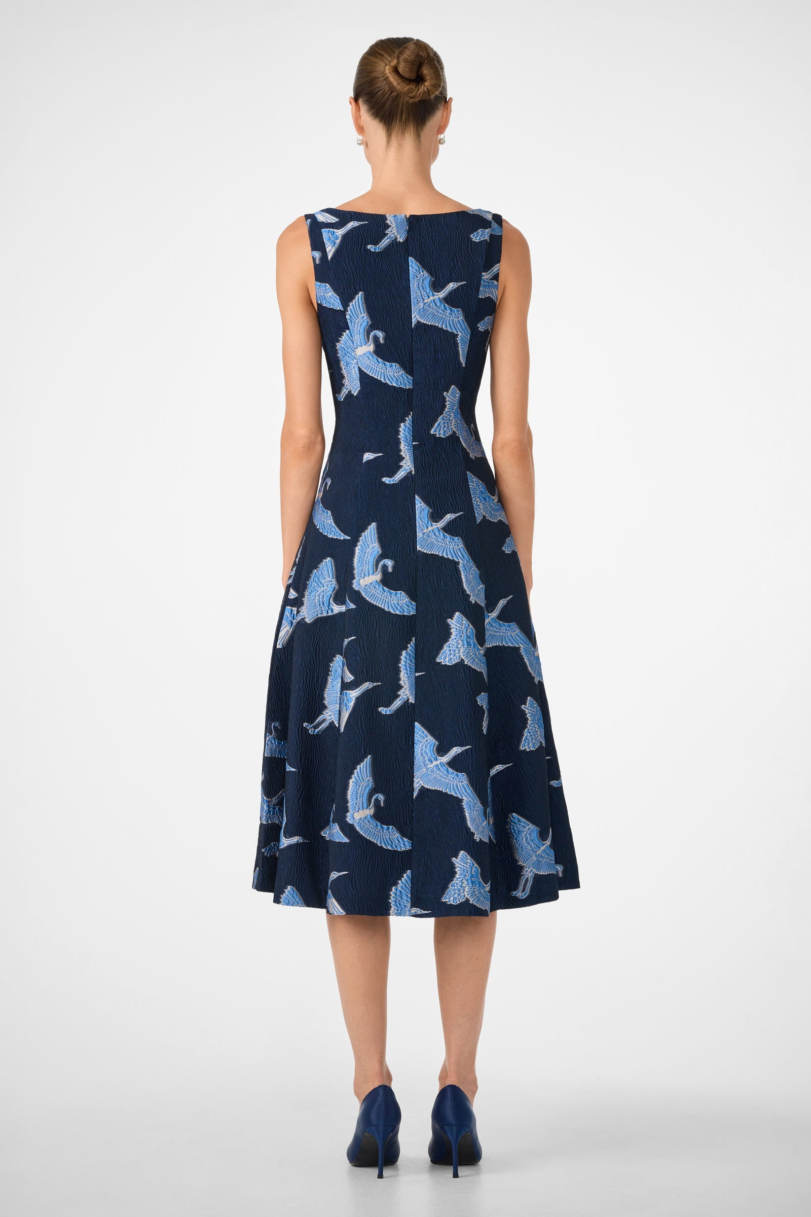 Valor Sleeveless Midi Dress