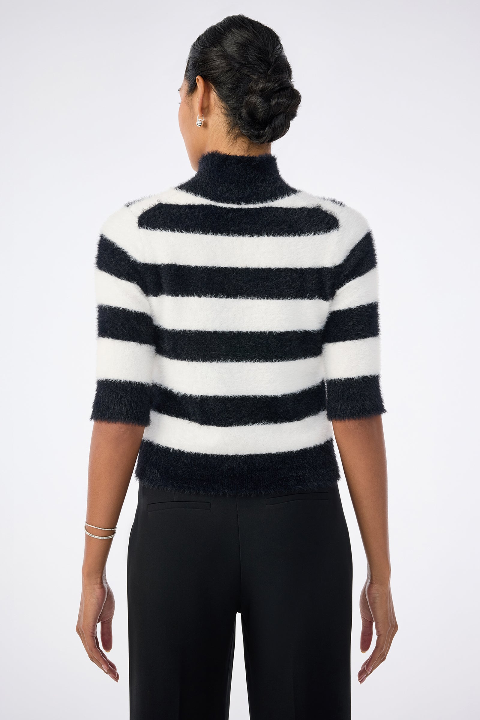 Mali Mock Neck Pullover