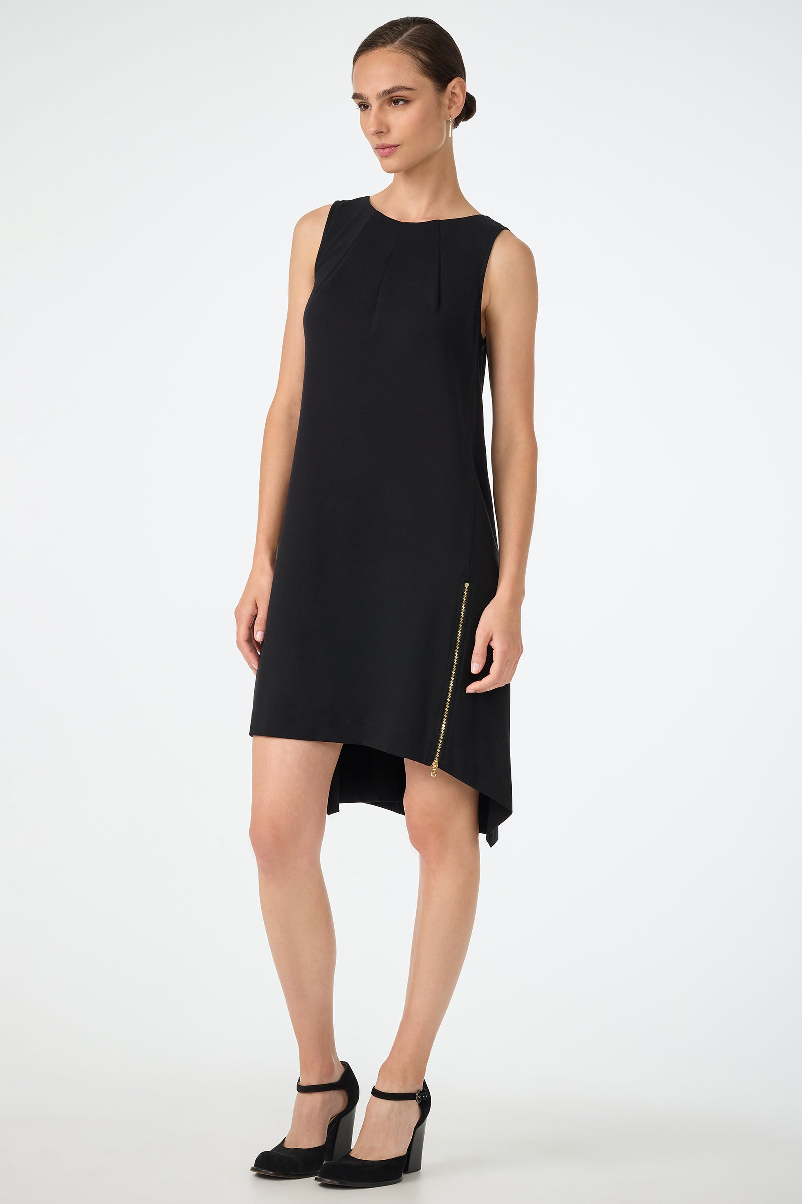Vantis High-Low Sleeveless Dress