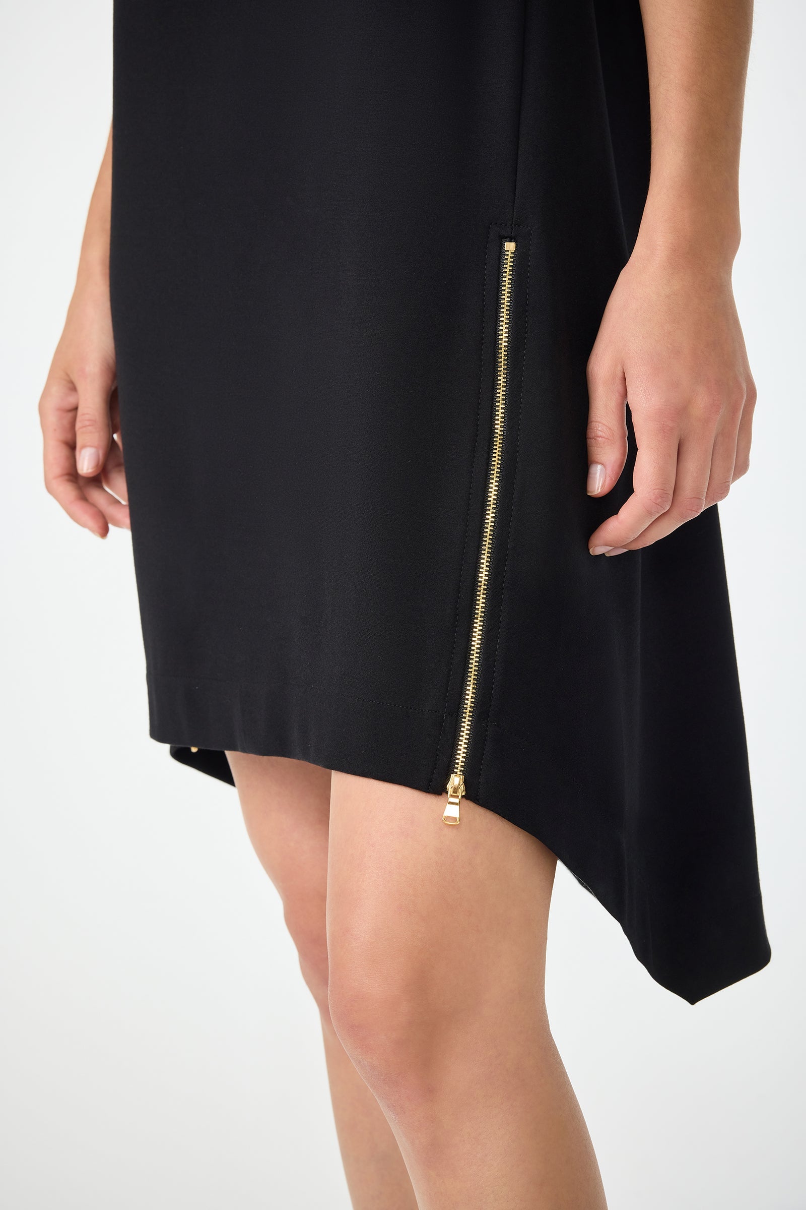 Vantis High-Low Sleeveless Dress