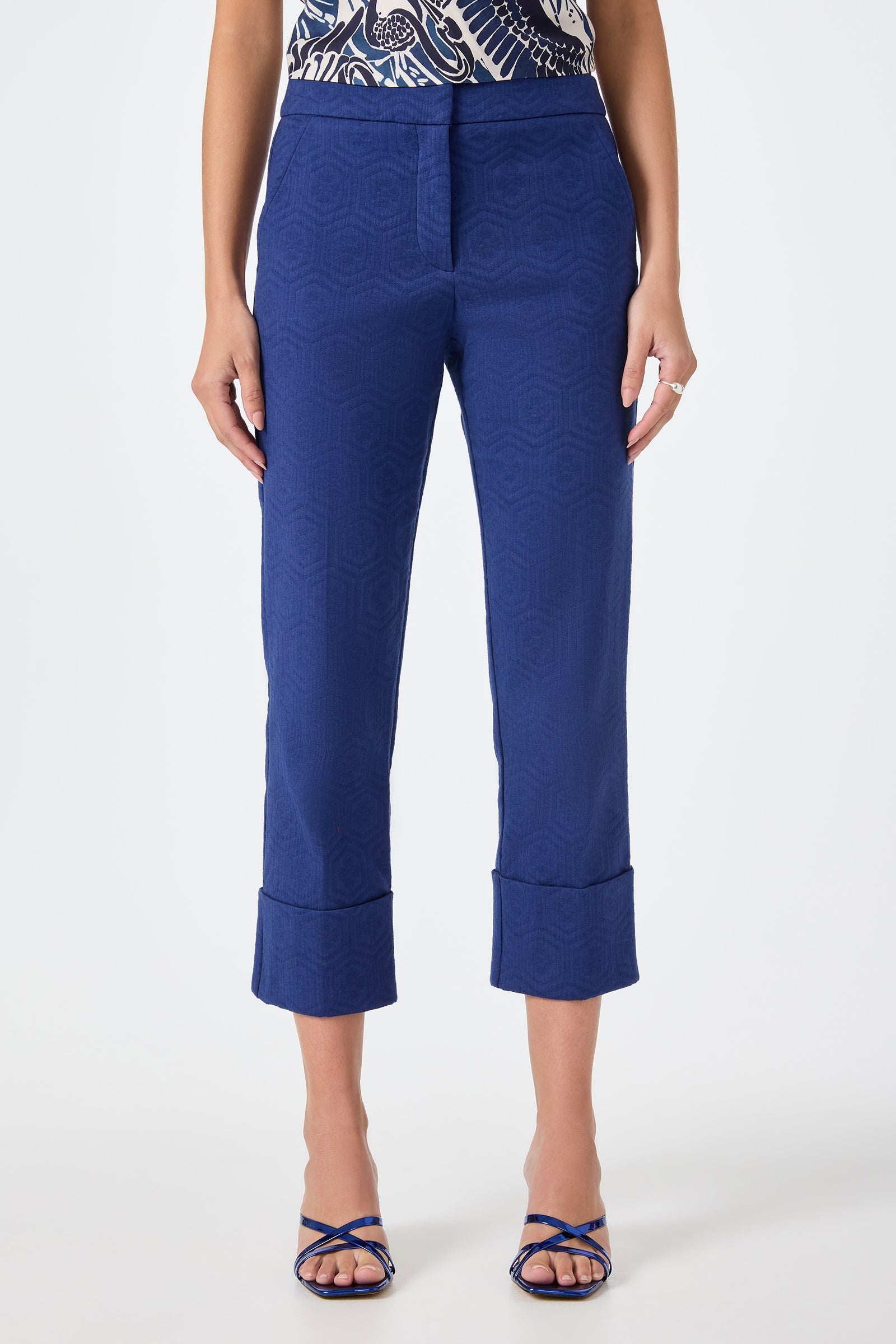 Banshee Cropped Cuff Hem Pant