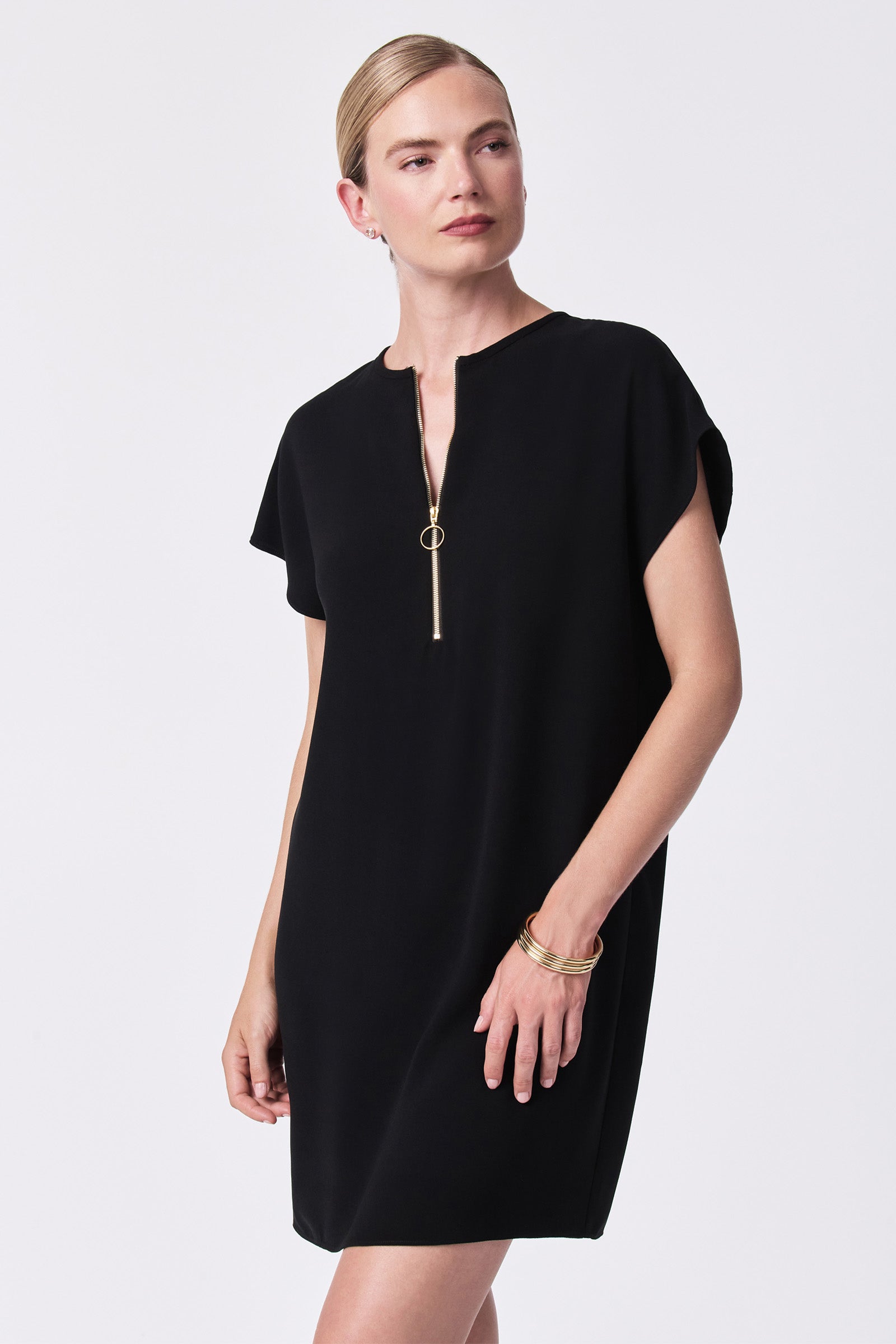 Hasil Short-Sleeve Shift Dress