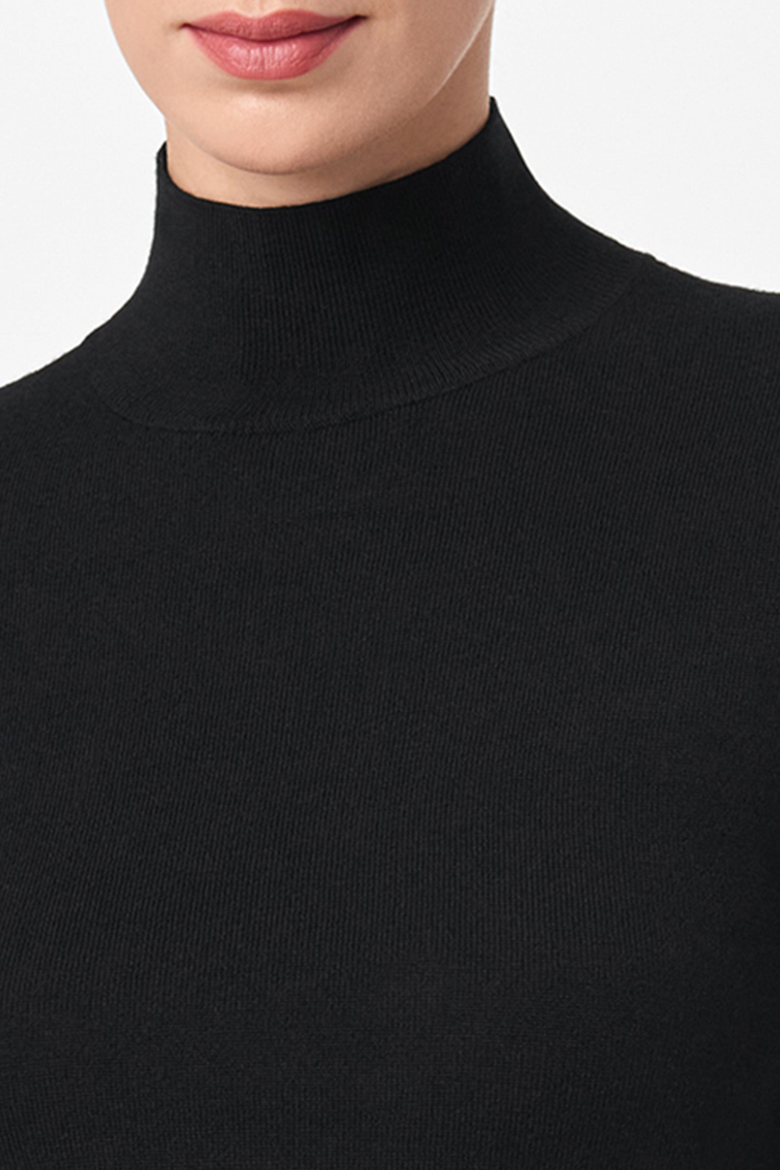 Mali Mock Neck Pullover