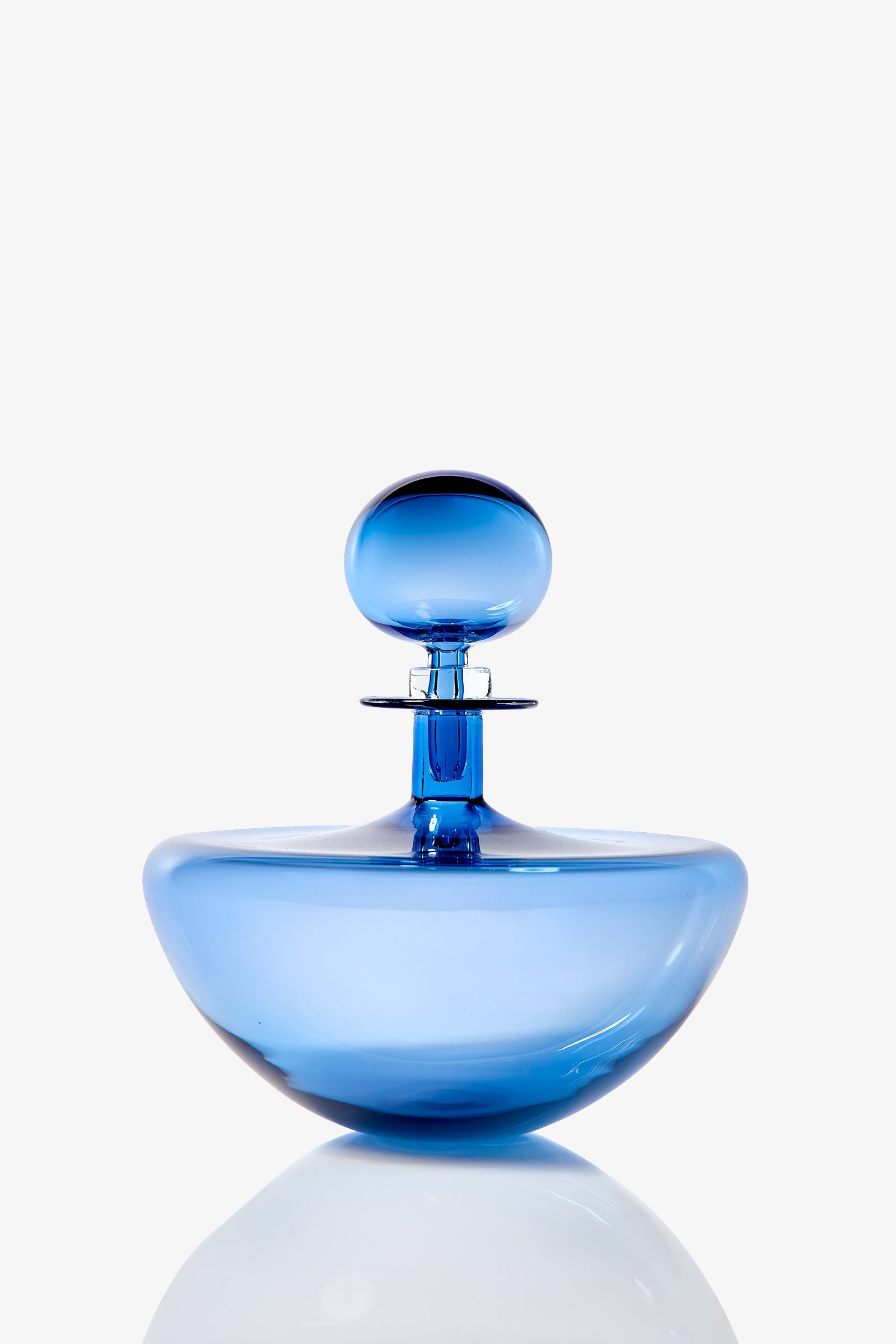 Petite Low Arc Decanter