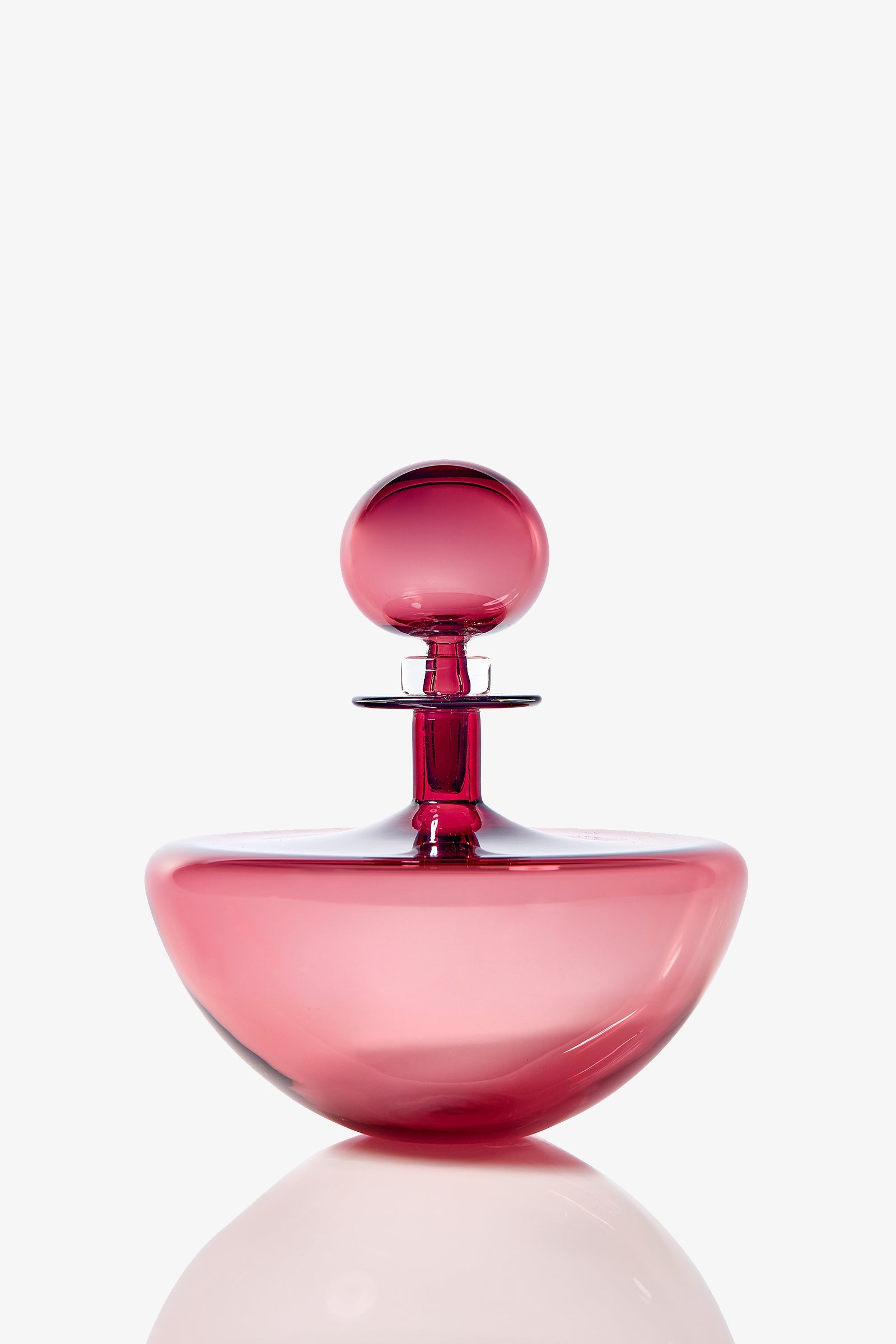 Petite Low Arc Decanter