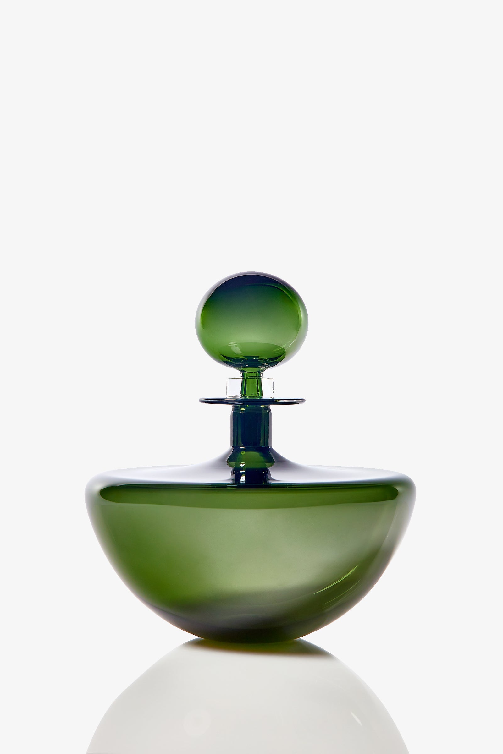 Petite Low Arc Decanter