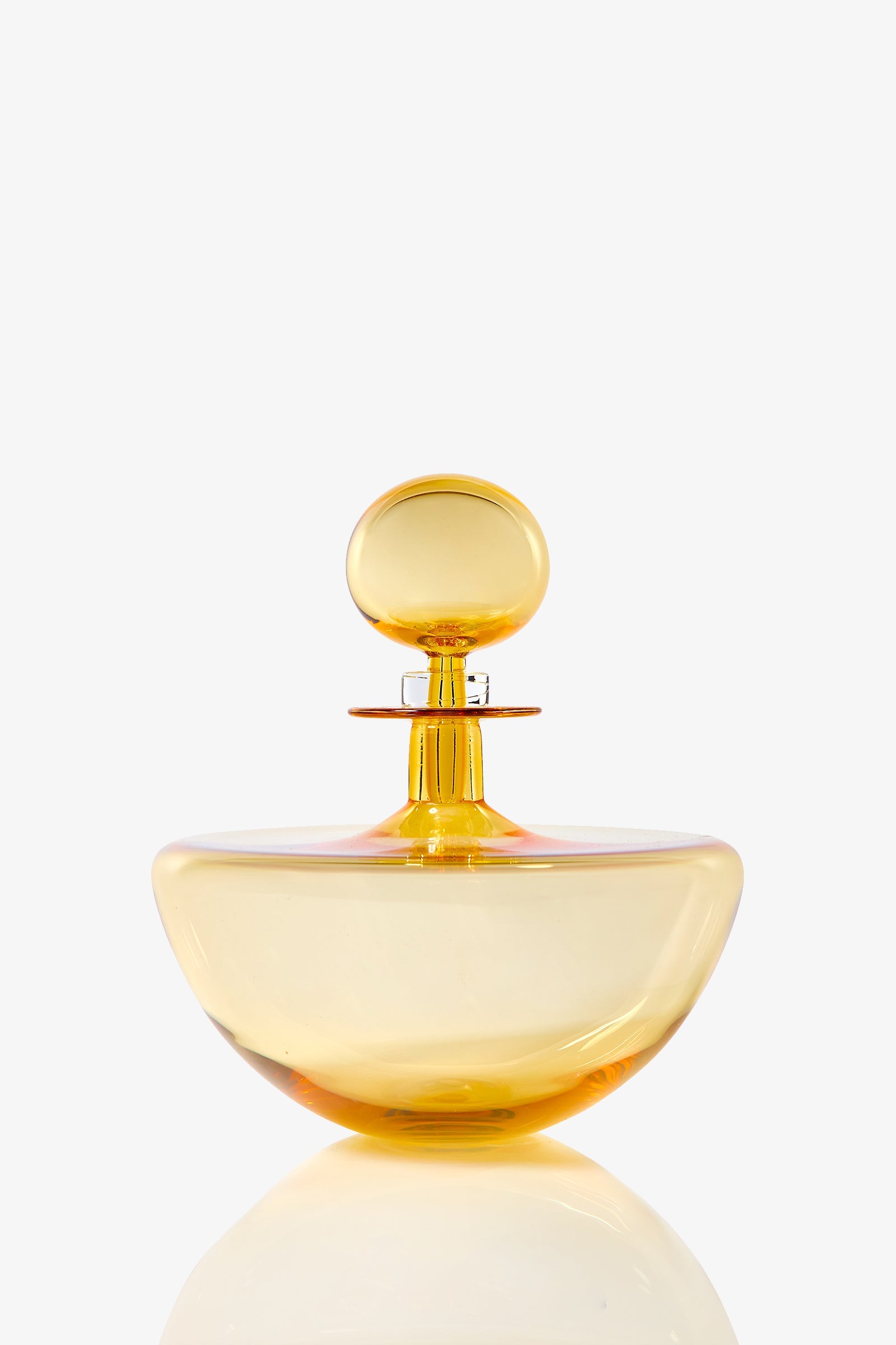 Petite Low Arc Decanter