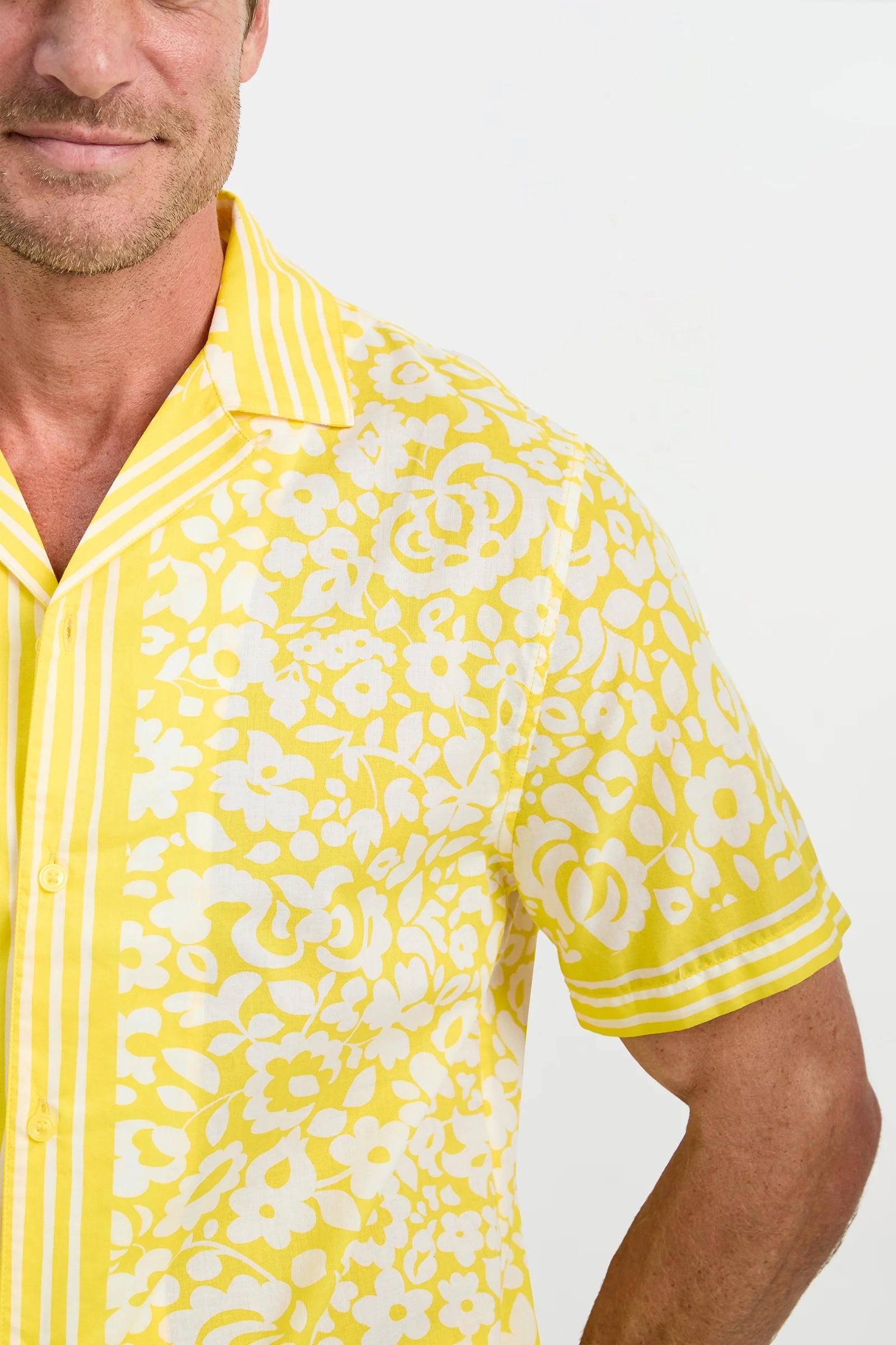 Josue Short-Sleeve Shirt - Poolside Gossip