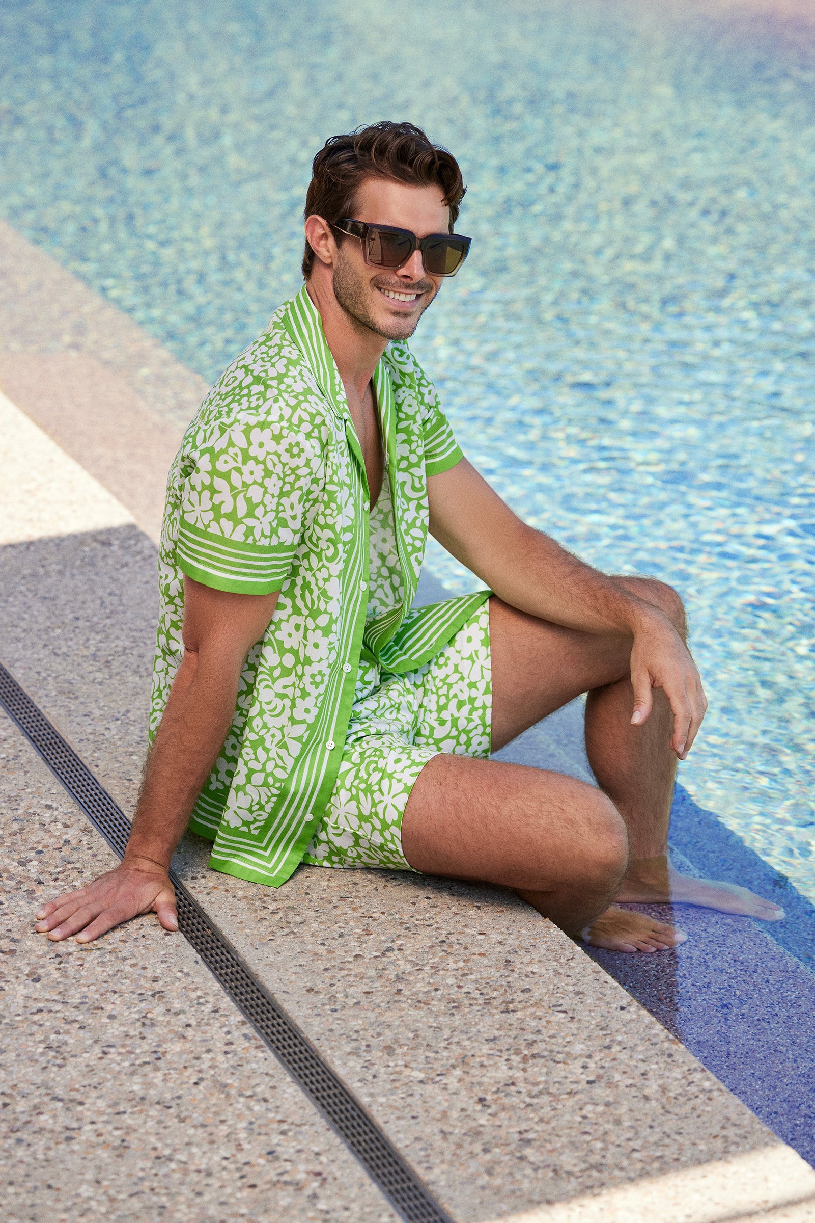 Josue Short-Sleeve Shirt - Poolside Gossip